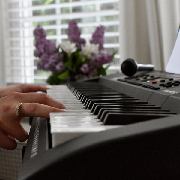 Alesis Talent 61-Key Portable Keyboard - Image 6